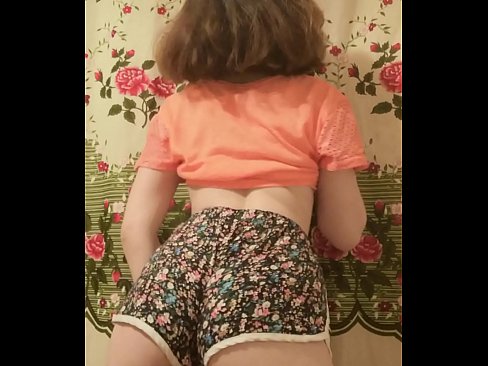 ❤️ Keçika ciwan a seksî li ber kamerayê kurtanên xwe ji xwe dike ☑ Vîdyoyê seksî li me ku.robosexshop.ru ❌️❤