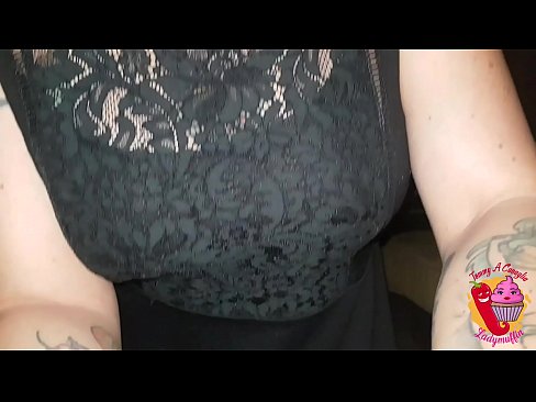 ❤️ Xwişka Slutty jê re blowjob û Spanish dide ☑ Vîdyoyê seksî li me ku.robosexshop.ru ❌️❤